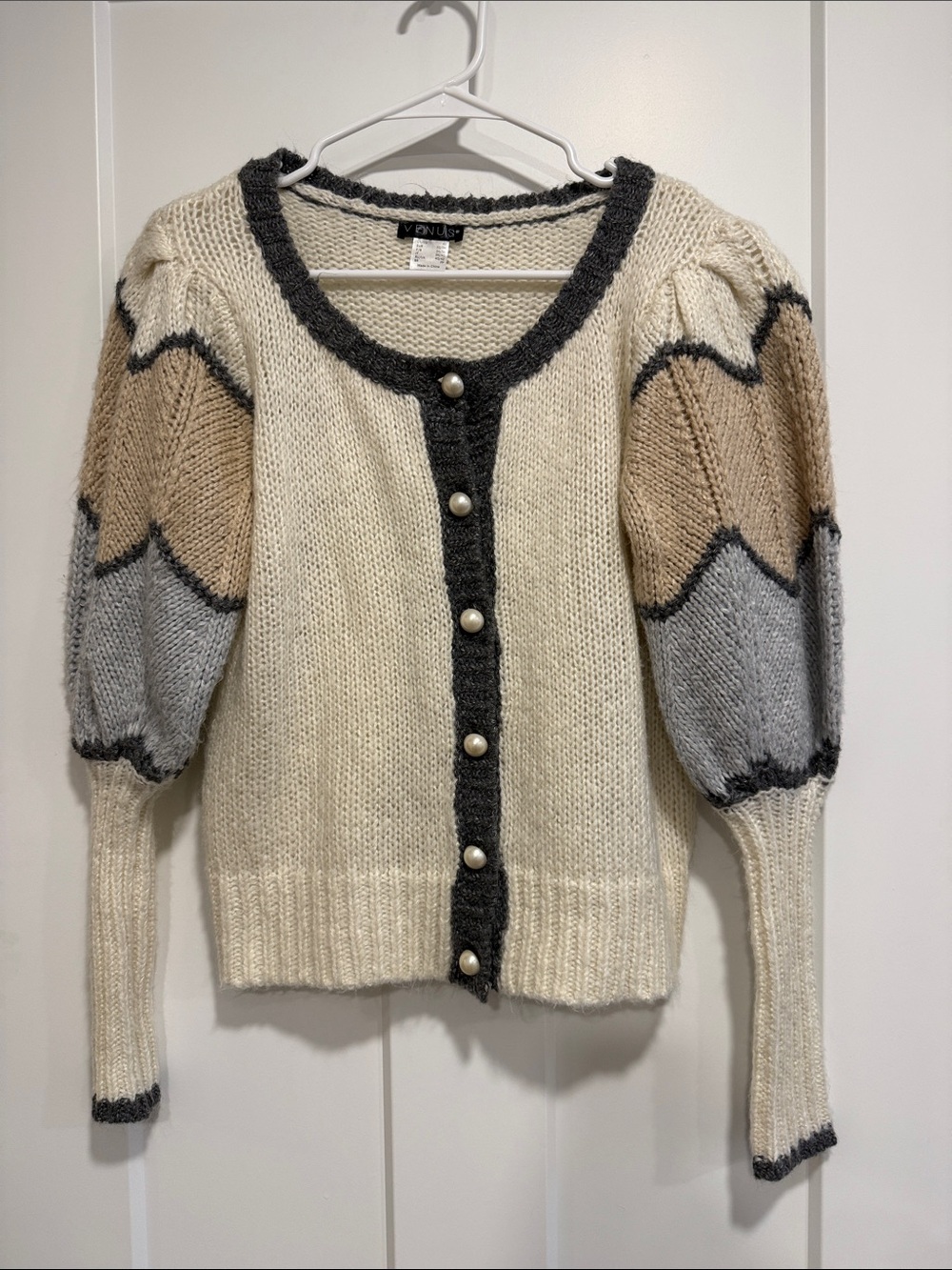 VENUS Color Block Knit Cardigan Pearl Buttons Zigzag Sleeve XS